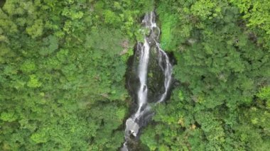 Pak Shui Wun Şelalesi Sai kung, Hong Kong 'da.