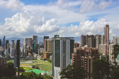 Happy Valley, 26 Haziran 2023 tarihinde Hong Kong 'da kurulmuş canlı bir mahalledir.