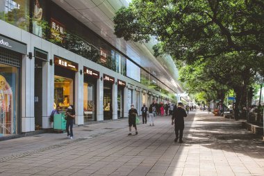 26 Haziran 2023 'te Park Lane' de canlı bir alışveriş caddesi kurulmuş.