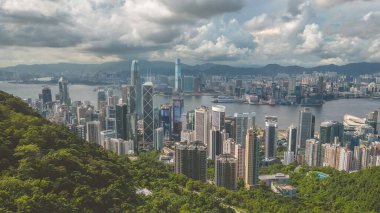 Victoria Tepesi 'nden yükselen gökdelenler, 26 Haziran 2023