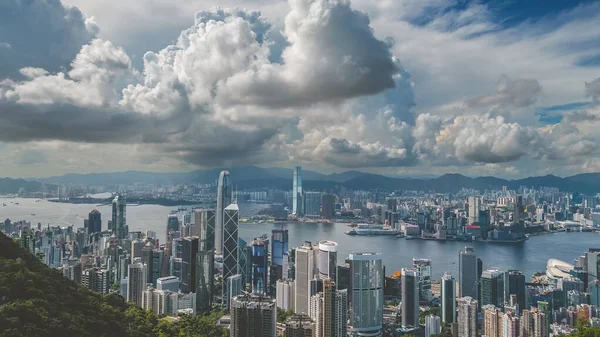 2023年6月26日の香港のビクトリア港の風景 — ストック写真