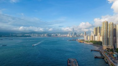 Kennedy Town, 4 Temmuz 2023 'te, HK adasının batı tarafında yer almaktadır.