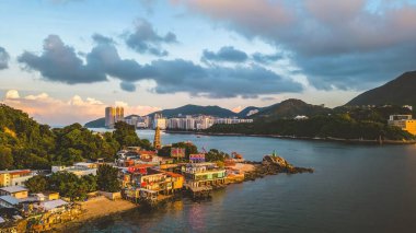 Sam Ka Tsuen Deniz Ürünleri Restoranı Hong Kong, 6 Temmuz 2023