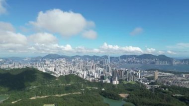 Kowloon Barajı 'nda kentsel ve doğa karışımı, 8 Temmuz 2023