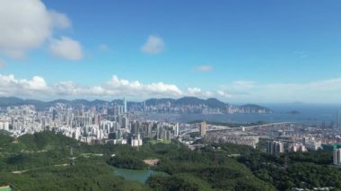 Kowloon Barajı 'nda kentsel ve doğa karışımı, 8 Temmuz 2023