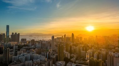 Batı Kowloon ve Hong Kong şehri, 22 Temmuz 2023