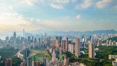 Happy Valley, 28 Temmuz 2023 'te canlı ve varlıklı bir yerleşim yeridir.