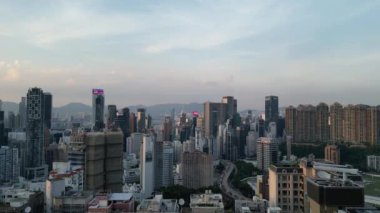 Happy Valley, 28 Temmuz 2023 'te Hong Kong' da canlı ve varlıklı bir yerleşim yeridir..