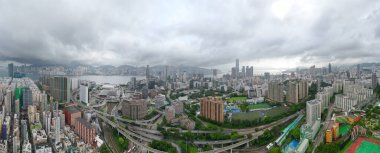 30 Temmuz 2023, Hong Kong Chatham Yolu, Vibrant Caddesi.