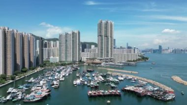 Shau Kei Wan Tayfun Sığınağı 2 Ağustos 2023 tarihinde önemli bir liman bölgesidir..