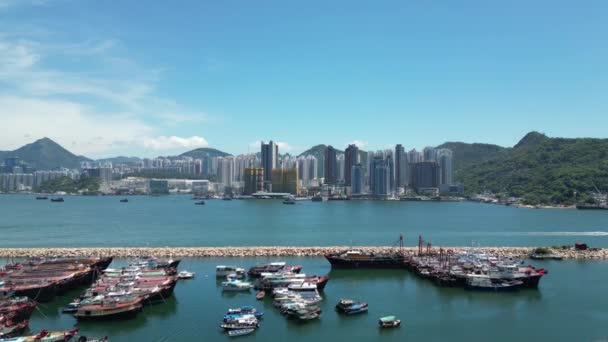 Victoria Harbour Egy Ikonikus Természetes Kikötő Között Található Hong Kong — Stock videók