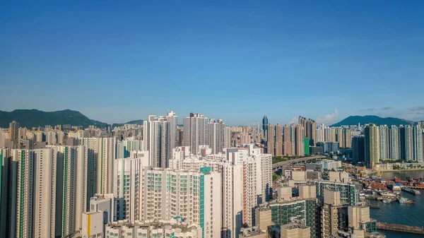 Nam Cheong, Kowloon 'un güneybatısında bulunan bir ilçedir.