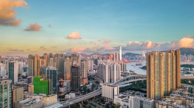 Lai Chi Kok, 3 Ağustos 2023 tarihinde kurulmuş canlı ve çeşitli bir bölgedir.