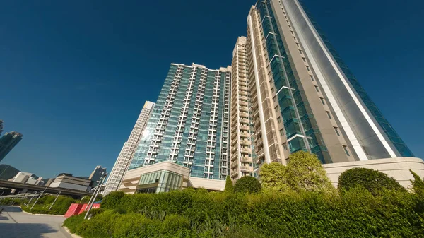 Nam Cheong, Kowloon 'un güneybatısında bulunan bir ilçedir.