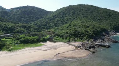 Hong Kong - 15 Ağustos 2023: Hong Kong 'da Pak Shui Wun Tranquil Sahil Güzeli