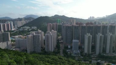 Hong Kong - 15 Ağustos 2023: Tseung Kwan O Skyline, Sahil Zarafeti ve Şehir Dinamikleri