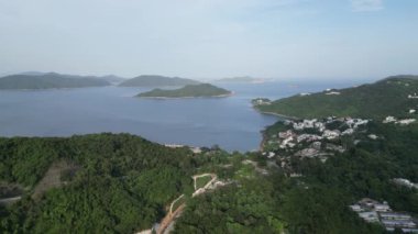 Hong Kong - 15 Ağustos 2023: Tseung Kwan O Skyline, Sahil Zarafeti ve Şehir Dinamikleri