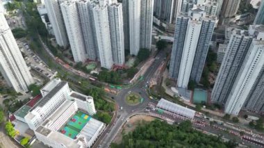 Hong Kong - 15 Ağustos 2023: Tseung Kwan O Skyline, Sahil Zarafeti ve Şehir Dinamikleri