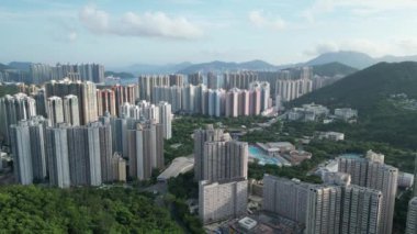 Hong Kong - 15 Ağustos 2023: Tseung Kwan O Skyline, Sahil Zarafeti ve Şehir Dinamikleri