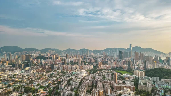 Kowloon Tong 'da etkili demiryolu transferi, HK 19 Ağustos 2021