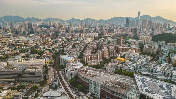 Kowloon Tong 'da etkili demiryolu transferi, HK 19 Ağustos 2021