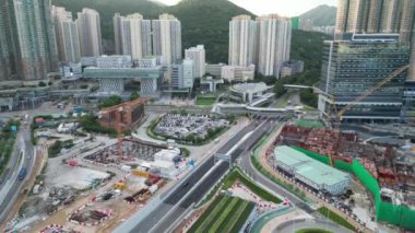 Hong Kong - 22 Ağustos 2023: Karayolu Lam Tin Tüneli ve Cross Bay Link