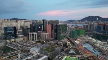 Hong Kong - 3 Eylül 2023 Kowloon Körfezi Şehir Enerjisinin Hong Kong Skyline 'ını ateşlediği yer 