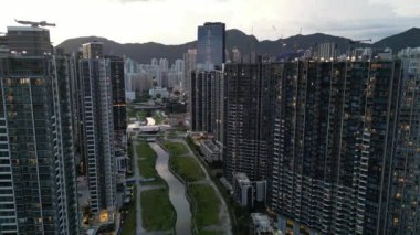 Hong Kong - 3 Eylül 2023: Kai Tak, Hong Kong 'un Skyline ve Yaşam Tarzı Dönüşümü