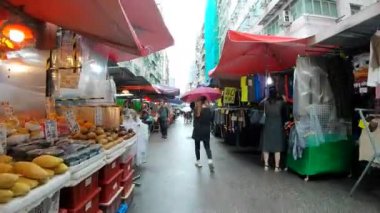 Hong Kong - 9 Eylül 2023: Fa Yuen Caddesi, Hong Kong Alışveriş Merkezi 