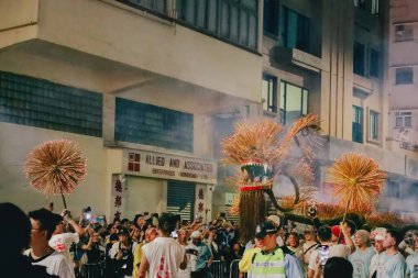 28 Eylül 2023, Hong Kong 'daki Tai Hang Ejderha Dansı.