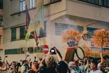 28 Eylül 2023, Hong Kong 'daki Tai Hang Ejderha Dansı.