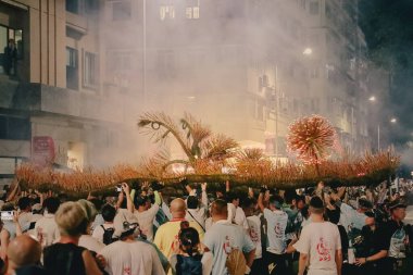 28 Eylül 2023, Hong Kong 'daki Tai Hang Ejderha Dansı.