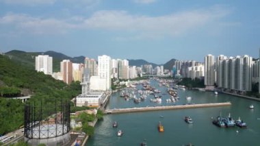 Hong Kong - 14 Ekim 2023: Aberdeen Batı Tayfun Sığınağı, Hong Kong Picturesque Rıhtımı 