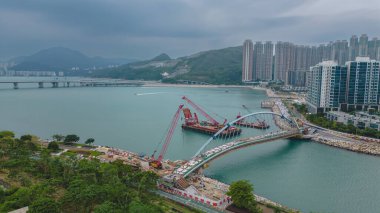 Tseung Kwan O Rıhtım Parkı Köprüsü, Hong Kong 21 Ekim 2023