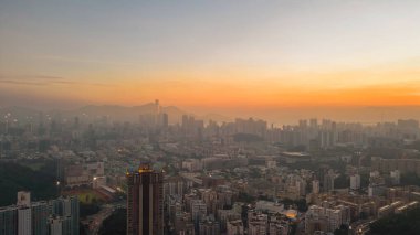 Fotoğraf: 26 Ekim 2023 Batı Kowloon Alacakaranlık, Hong Kong