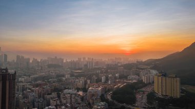 Fotoğraf: 26 Ekim 2023 Batı Kowloon Alacakaranlık, Hong Kong