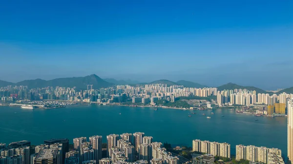 Hong Kong, Geleneğin Dinamik Şehir Manzarasında Modernlikle Buluştuğu Yer 23 Ekim 2021