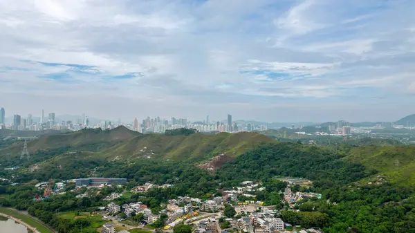 Ng Tung Nehri, Hong Kong 'un Ortasında Huzurlu Su Yolu 22 Ekim 2023