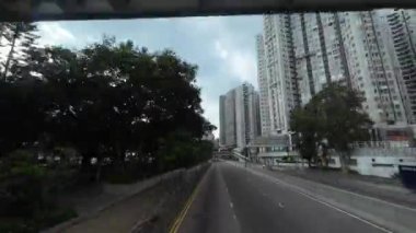 Hong Kong 'un güneybatı Hong Kong Adası' ndaki Aberdeen manzarası. İdari olarak Güney Bölgesi 'nin bir parçasıdır. Zaman aşımı