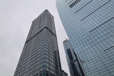 2 Aralık 2023 - Hong Kong: Merkezi Hong Kong 'daki ofis binaları