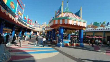 18 Kasım 2023 - Hong Kong: Ocean Park tema parkı 