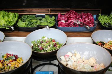 Taze ve sağlıklı besin değeri yüksek sebzeler..