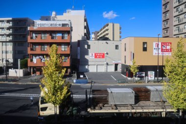 Tokyo Japonya Modern Şehir Gökdelenleri ve demiryolu taşımacılığı 30 Kasım 2023