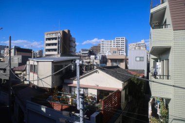 Nippori 'nin manzarası, Tokyo Japonya 30 Kasım 2023