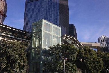 25 Aralık 2023 Gökdelenler ve Kentsel Alandaki Ticari Binalar