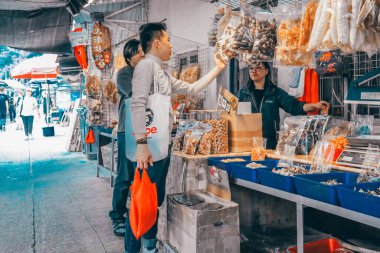 30 Aralık 2023 Kurutulmuş deniz ürünleri, Tai O, hk balıkçı köyü.