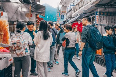 30 Aralık 2023. Tai O Market Caddesi, Hong Kong.