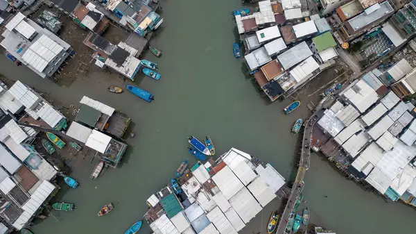 30 Aralık 2023, Tai O, Hk 'deki stilt evler köyü.