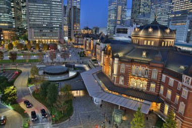 29 Kasım 2023 Marunouchi Gece Işığıyla Çıkıyor