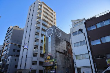 29 Kasım 2023 Iriyaguchi Caddesi, Japonya 'daki bina.